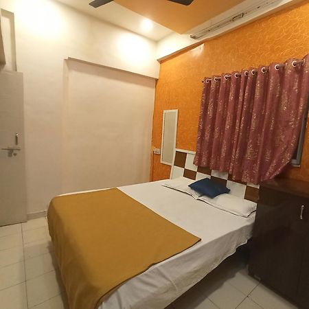 Malwade Motel Πούνε Εξωτερικό φωτογραφία